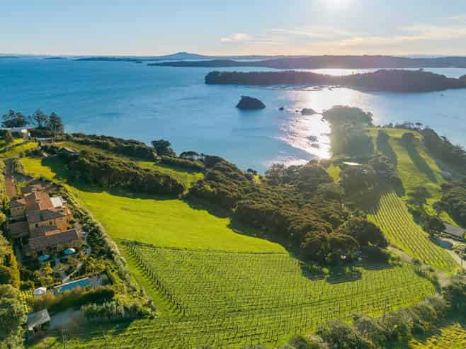 211 Te Whau Drive, Waiheke Island