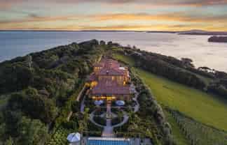 211 Te Whau Drive, Waiheke Island