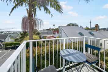 C/1 Caroline Street, Saint Marys Bay