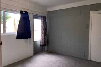 Auckland - Address withheld