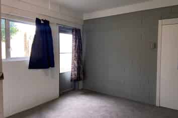 Auckland - Address withheld
