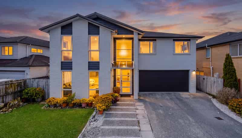 10 Helianthus Avenue, Flat Bush