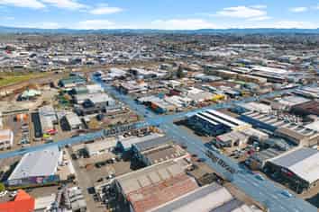 Tenanted Investment in Tightly Held Precinct 