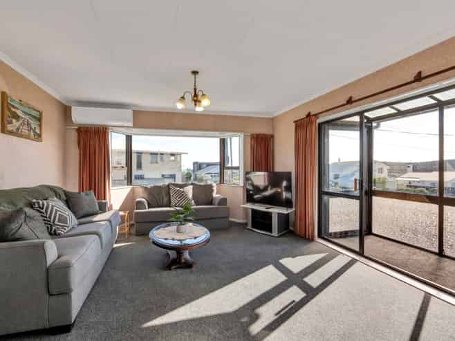 1/17 Roy Terrace, Moturoa