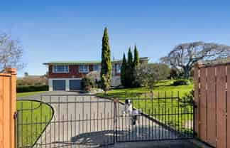 63 Horsham Downs Road - LAWNS INCLUDED , Rototuna