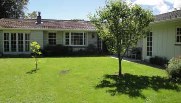 7 Rata Street, Waikanae
