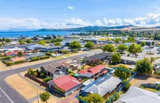20B Motutaiko Street, Taupo