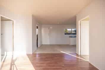 290 Malfroy Road, Pomare