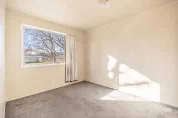 290 Malfroy Road, Pomare