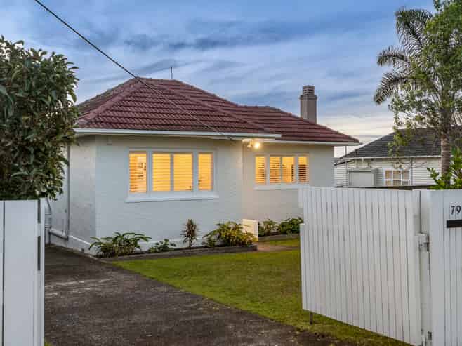 79 Astley Avenue, New Lynn