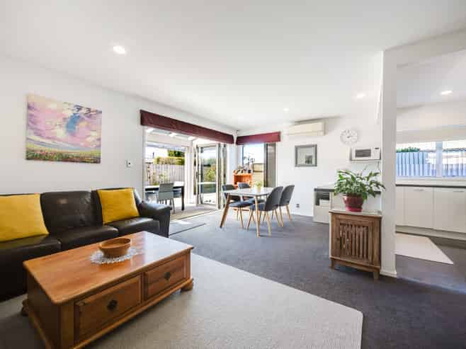 4/103 Swanson Road, Henderson