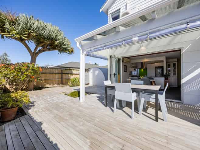 4/103 Swanson Road, Henderson