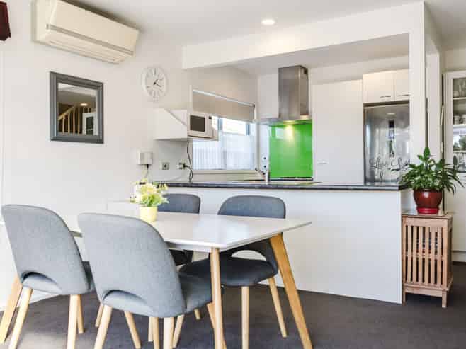 4/103 Swanson Road, Henderson