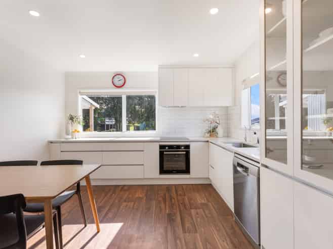 42 Warwick Avenue, Westmere