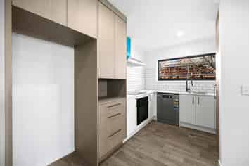 97b Aurora Terrace (Room 2) , Hillcrest