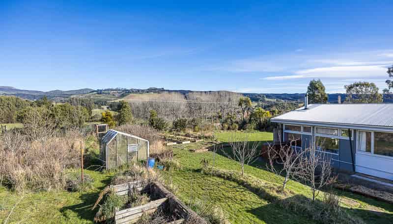 8/68 Orokonui Road, Waitati