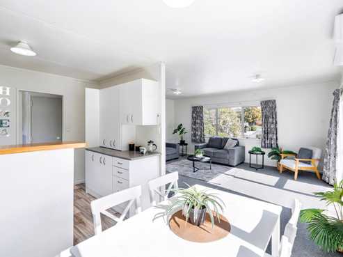 5b Jensen Place, Frankleigh Park