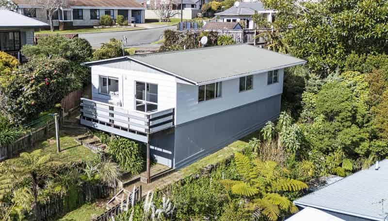 5b Jensen Place, Frankleigh Park