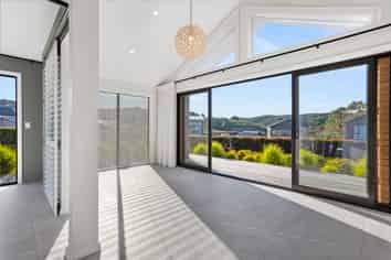 14 Kotuitui Drive, Orewa