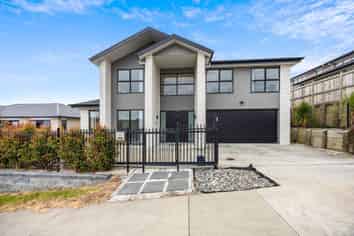 13 Lumber Rise, Swanson