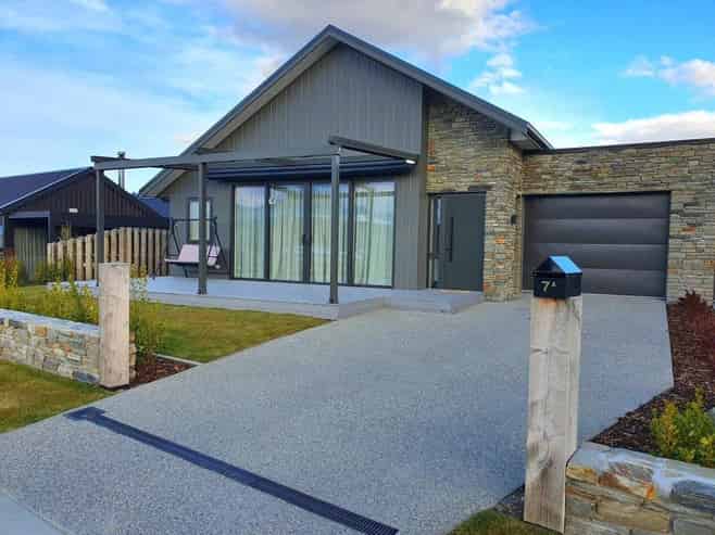 7a Lammermoor Street, Wanaka
