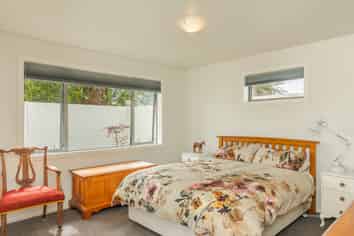 51B Romilly Street, Westport