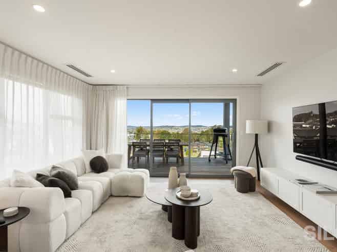 35 Kikorangi Drive, Orewa