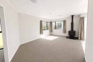 46 Aquarius Drive, Kawaha Point