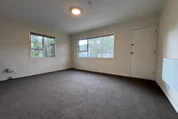 11A Jonathan Place, Sunnynook