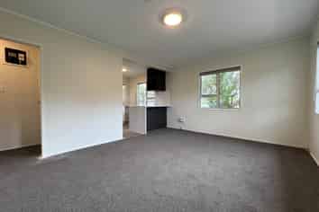 11A Jonathan Place, Sunnynook