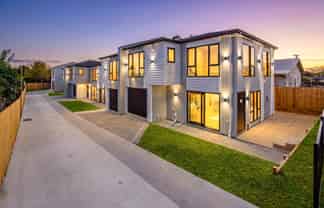 67A Russell Road, Manurewa