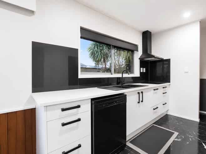 83 Hillside Road, Papatoetoe
