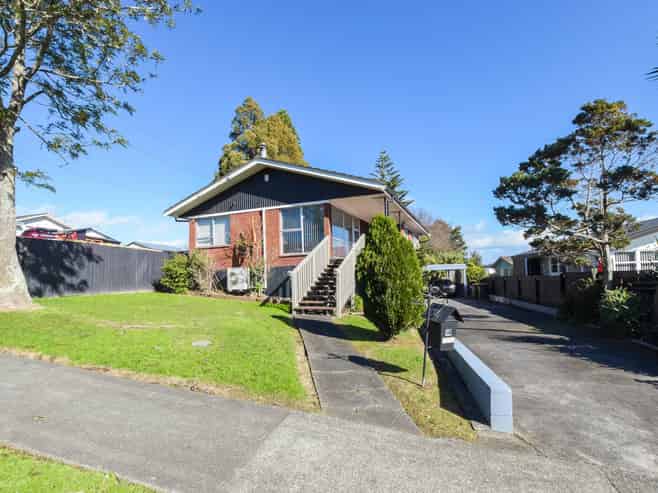 83 Hillside Road, Papatoetoe