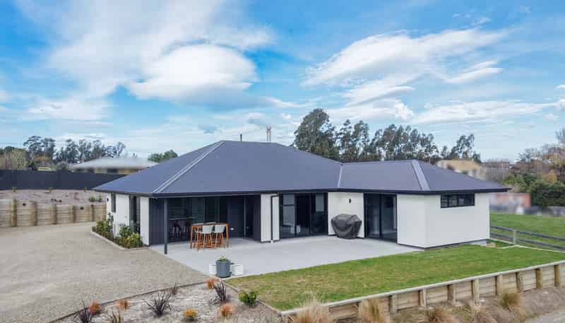 12 Whitehaven Street, Weston