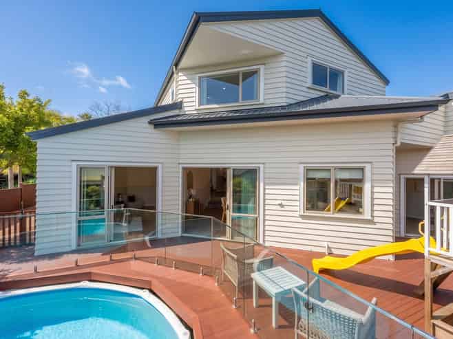 39 Scarlet Oak Drive, Schnapper Rock