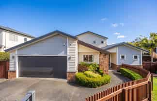 39 Scarlet Oak Drive, Schnapper Rock