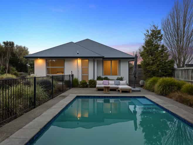 60 Iris Taylor Avenue, West Melton