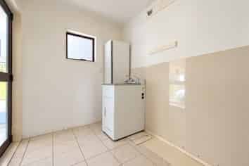 2/7 Sheridan Terrace, Johnsonville