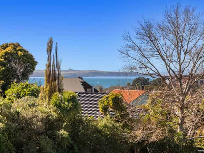 23 Te Arawa Street, Orakei