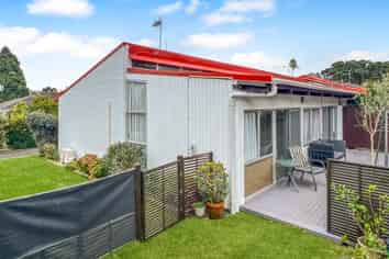 1/30 Turama Road, Royal Oak
