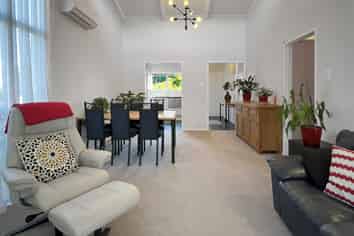 1/30 Turama Road, Royal Oak