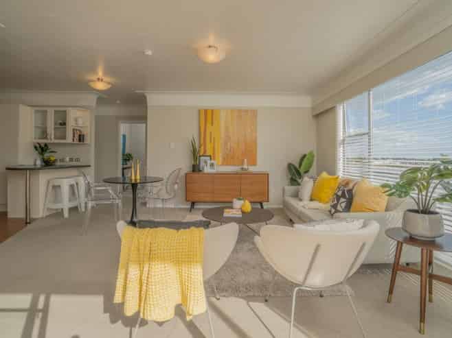 6/6 Roskill Way , Three Kings