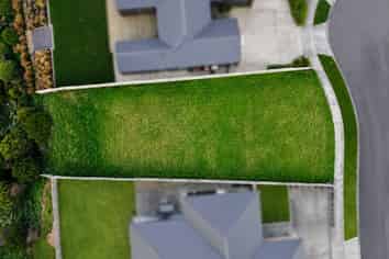 43 Sardinia Grove, Fitzherbert