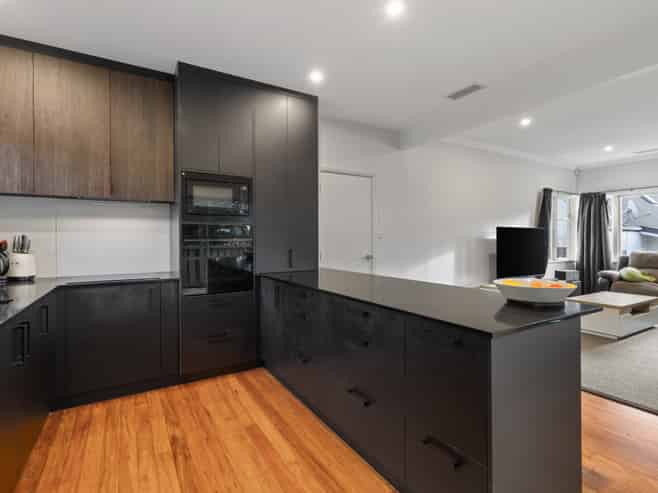 40 Middleton Road, Johnsonville