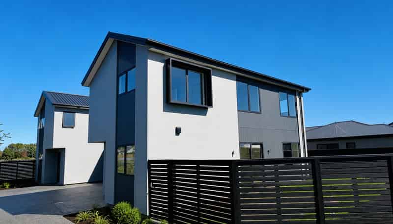 63 Chrysolite Place, Belfast