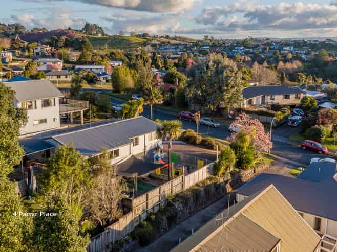 4 Pamir Place & 64 Victory Street, Welcome Bay