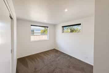 6 Pisanio Way, Stratford