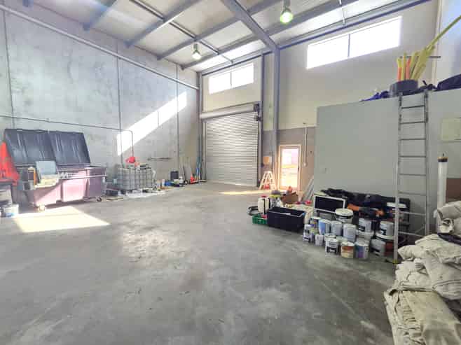 Light Industrial Warehouse and Office for Lease