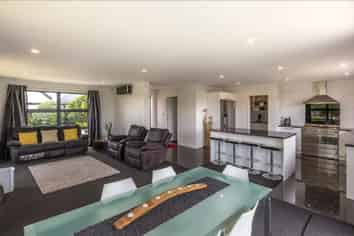 76 Shadbolt Lane, Rolleston