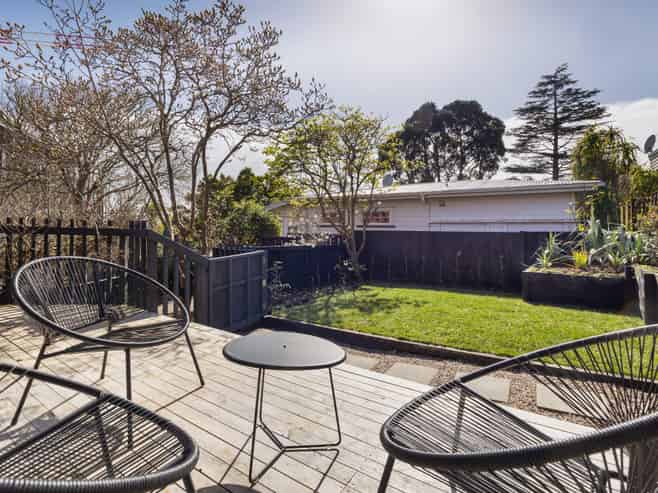 3/8 Camden Road, Sandringham